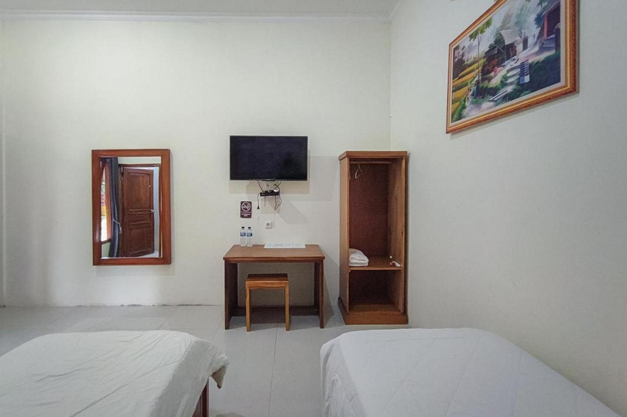 Reddoorz At Tanakatto Homestay Waikabubak Luaran gambar